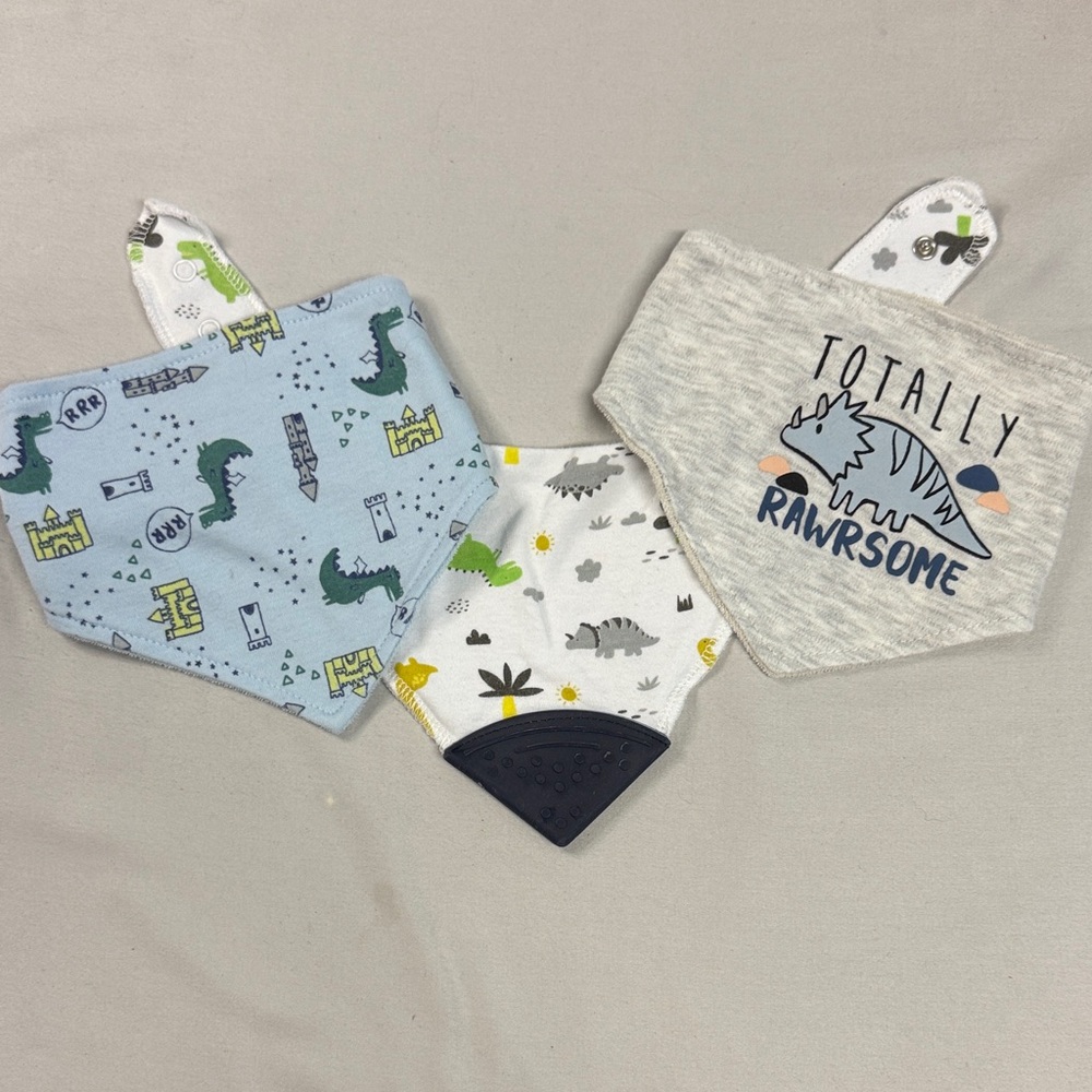 🐥 Modern Baby - Dinosaur Adventure Baby Bib Set with teether